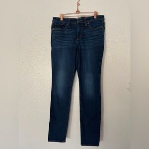 Universal Thread Dark Blue Skinny Jeans